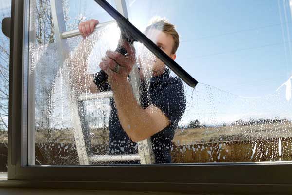 نکات مهم نظافت پنجره های دوجداره UPVC