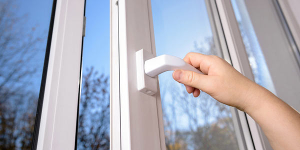 پنجرههای دوجداره upvc دو حالته