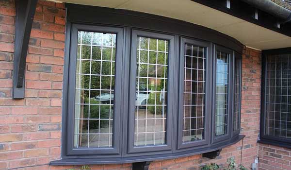 فروش پنجره دوجداره مشبک UPVC 
